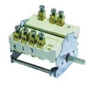 Interruptor 4 Posiciones 32A 230V Ego